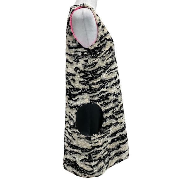 Lisa Perry x Schumacher White & Black Textured Animal Print Mod Style Tunic - Picture 5 of 15